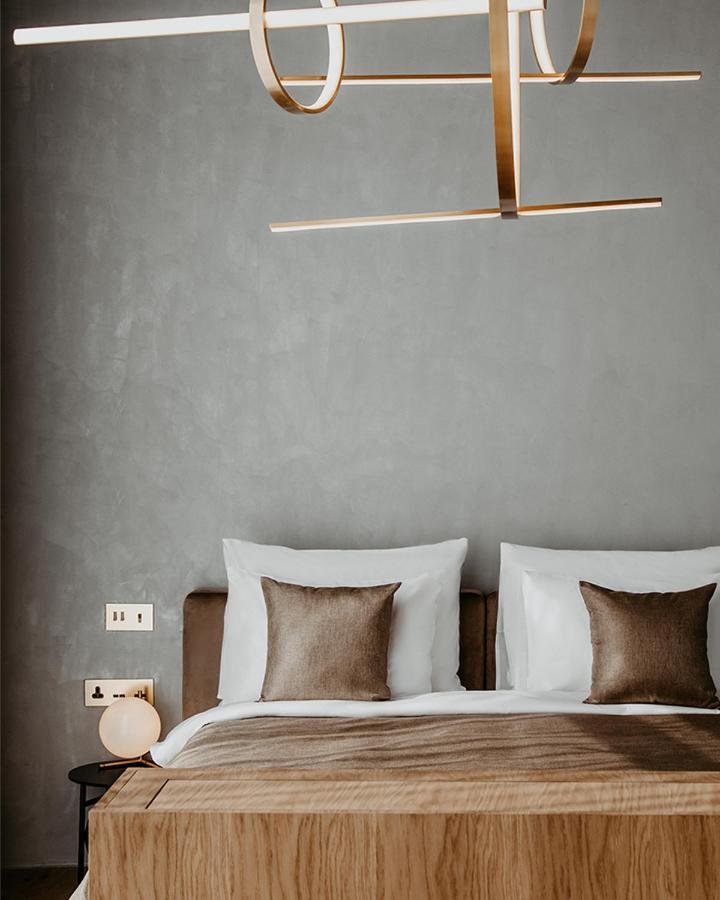 The Veil Hotel Астана Экстерьер фото A wall mounted light